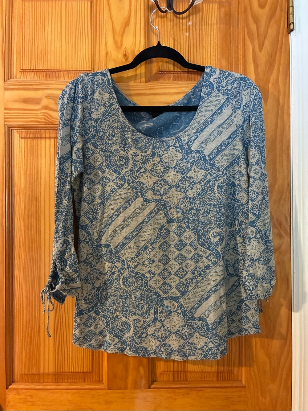 Lucky Brand Blue and Cream Printed Peasant Top